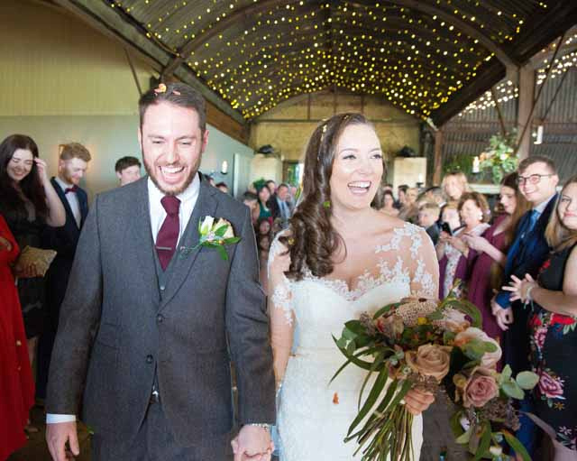 Photos of a winter wedding at the Stone Barn in the Cotswolds