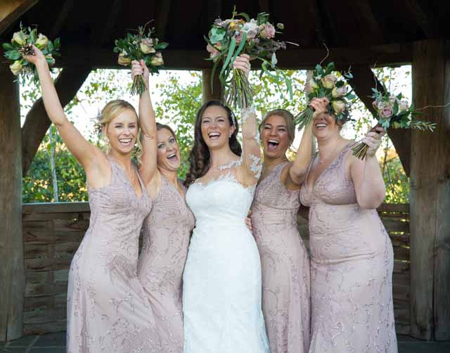 Photos of a winter wedding at the Stone Barn in the Cotswolds