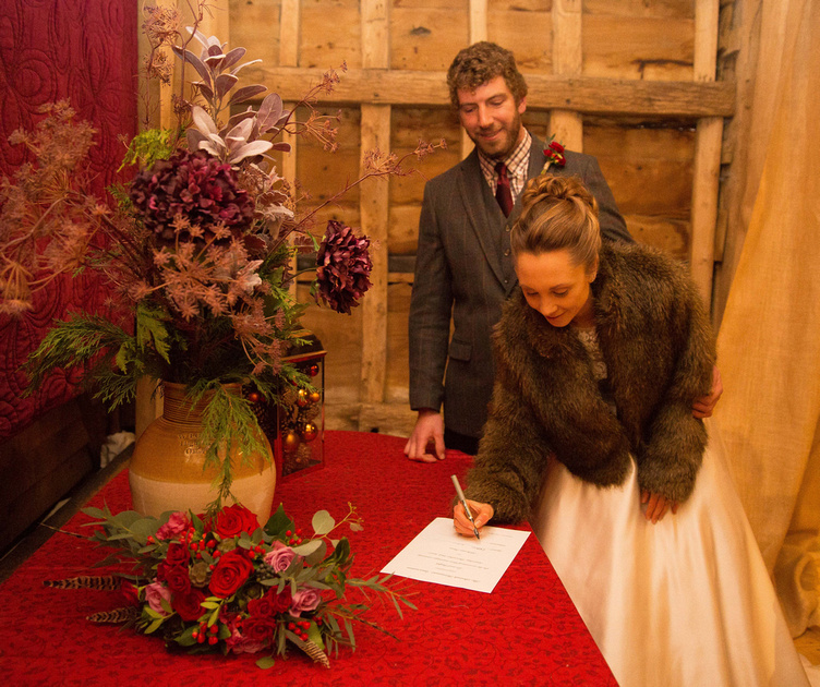 winter wedding silchester farm