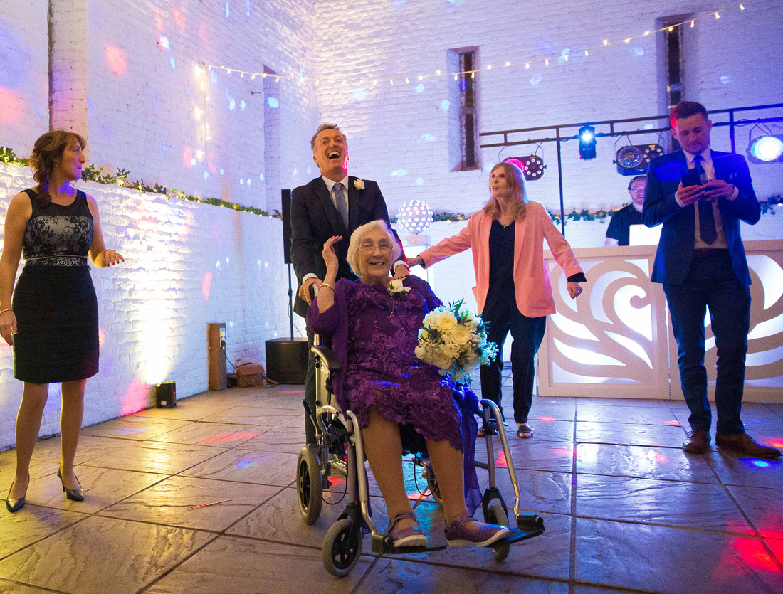 wedding guests on the dance floor